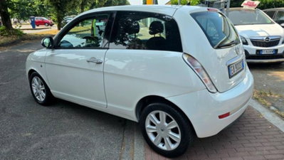 Lancia Ypsilon 1.2 Versus (4)