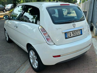 Lancia Ypsilon 1.2 Versus (5)