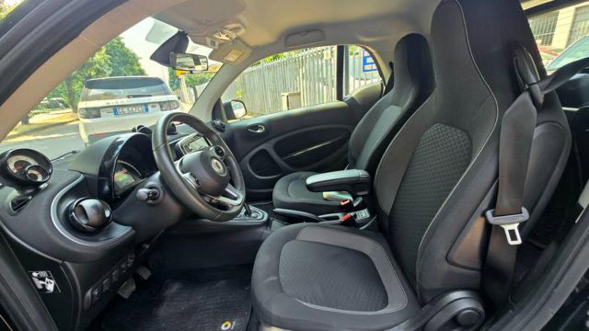 smart Fortwo EQ Parisblue (22kW) (15)