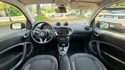 smart Fortwo EQ Parisblue (22kW) (16)