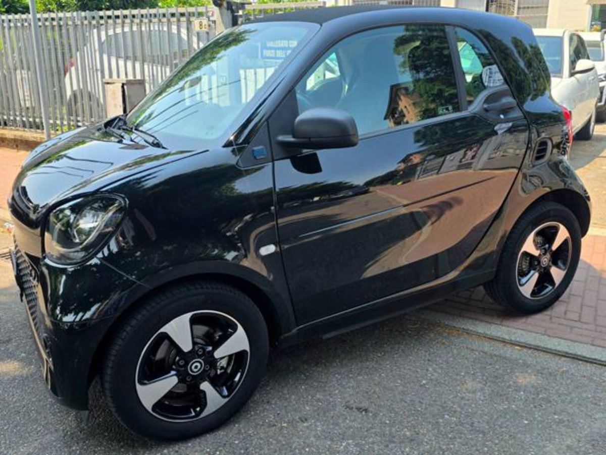 smart Fortwo EQ Parisblue (22kW) (2)
