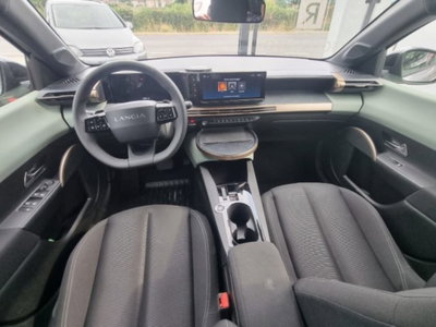 Lancia Ypsilon 1.2 mhev Edizione Cassina e-dct (12)