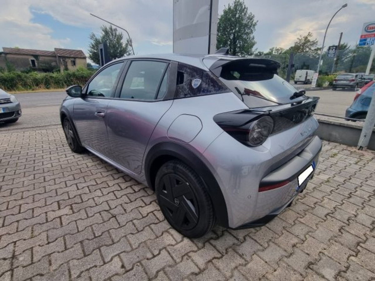 Lancia Ypsilon 1.2 mhev Edizione Cassina e-dct (4)