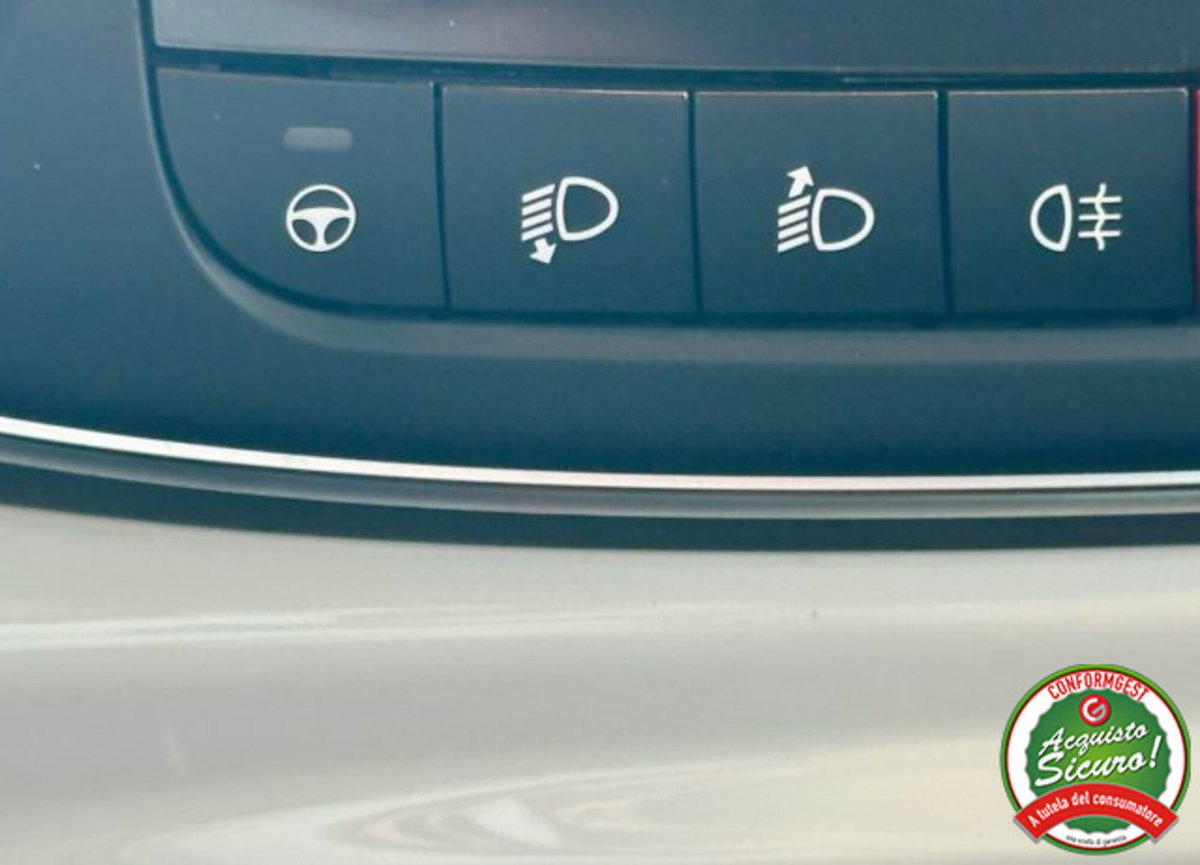 Fiat 500L 1.3 Multijet 95 CV City Cross (12)