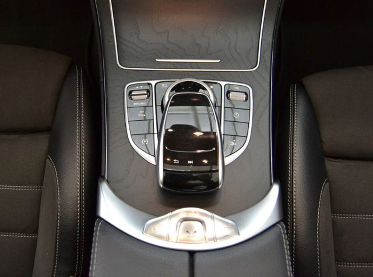 Mercedes-Benz Classe C Cabrio 200 Cabrio Premium (10)