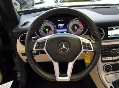 Mercedes-Benz SLK 200 CGI Sport (8)
