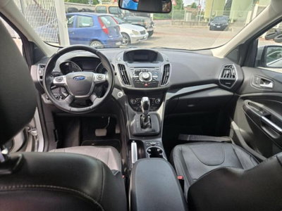 Ford Kuga 2.0 TDCI 140 CV 4WD Titanium (12)