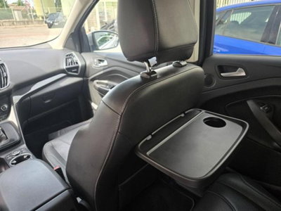 Ford Kuga 2.0 TDCI 140 CV 4WD Titanium (14)