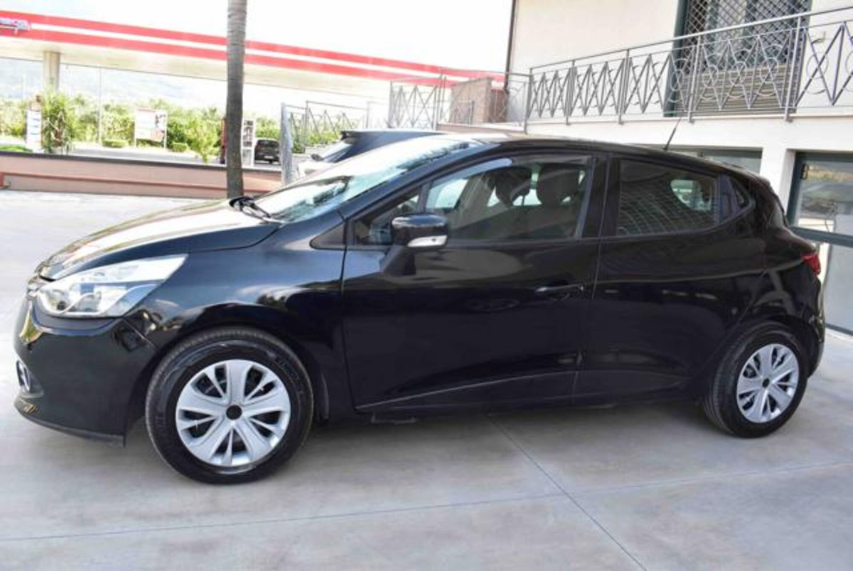 Renault Clio 1.5 dCi 8V 75CV 5 porte Live (5)