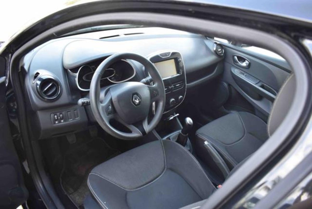 Renault Clio 1.5 dCi 8V 75CV 5 porte Live (6)