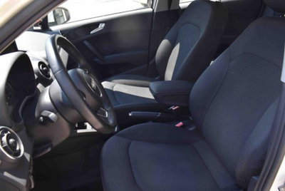 Audi A1 Sportback 1.6 TDI S tronic Attraction (9)