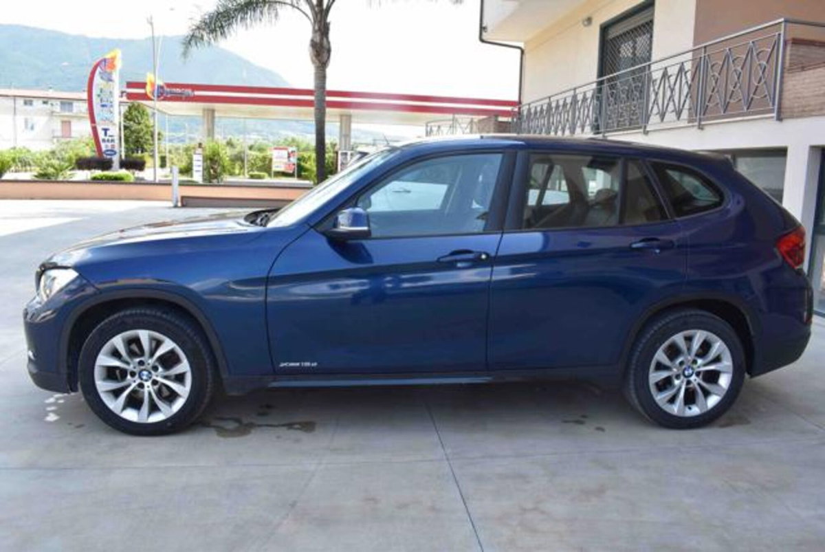 BMW X1 sDrive18d Msport (5)