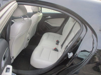 Mercedes-Benz Classe A 180 d Executive (10)