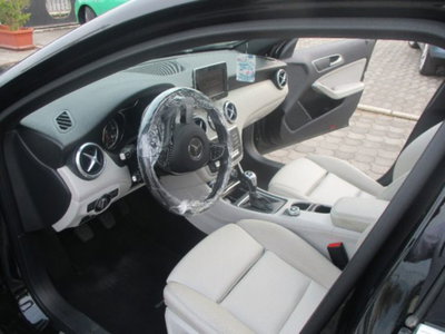 Mercedes-Benz Classe A 180 d Executive (8)