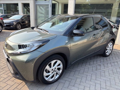Toyota Aygo X 1.0 VVT-i 72 CV 5p. Undercover S-CVT (10)