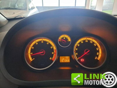 Opel Corsa 1.2 3 porte Easytronic Sport (13)