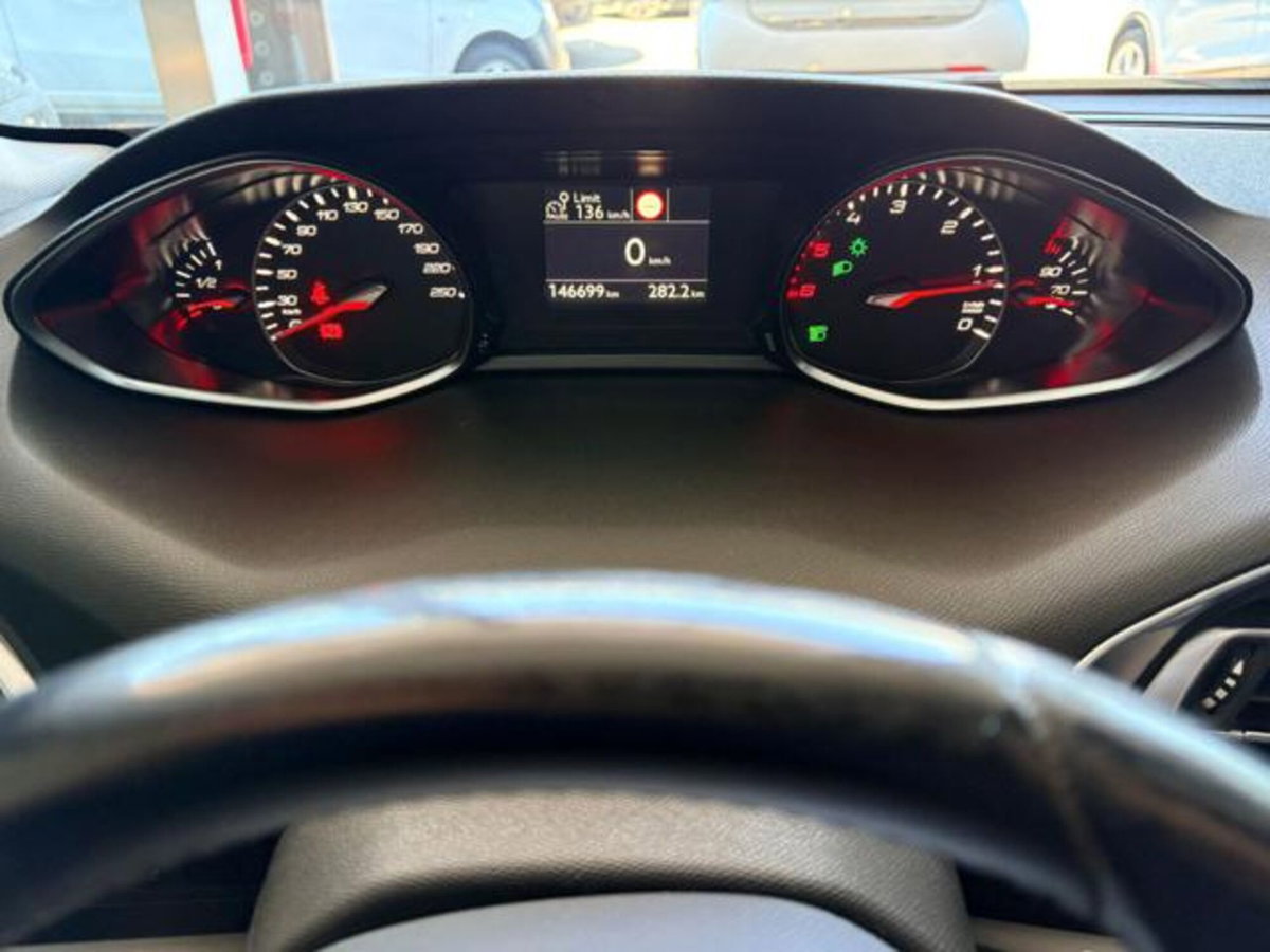 Peugeot 308 SW 1.5 bluehdi Allure s&s 130cv eat8 (17)