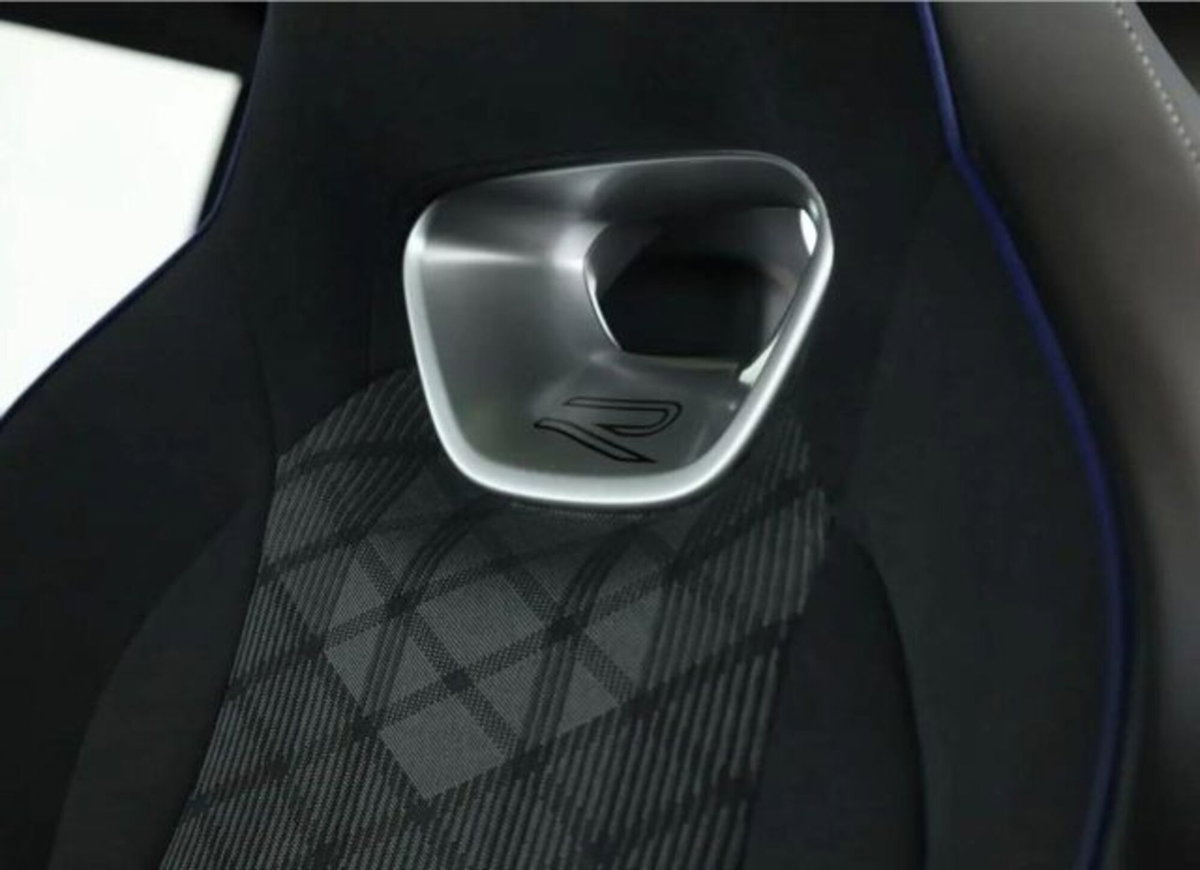 Volkswagen Tiguan 2.0 tdi Edition 150cv dsg (18)