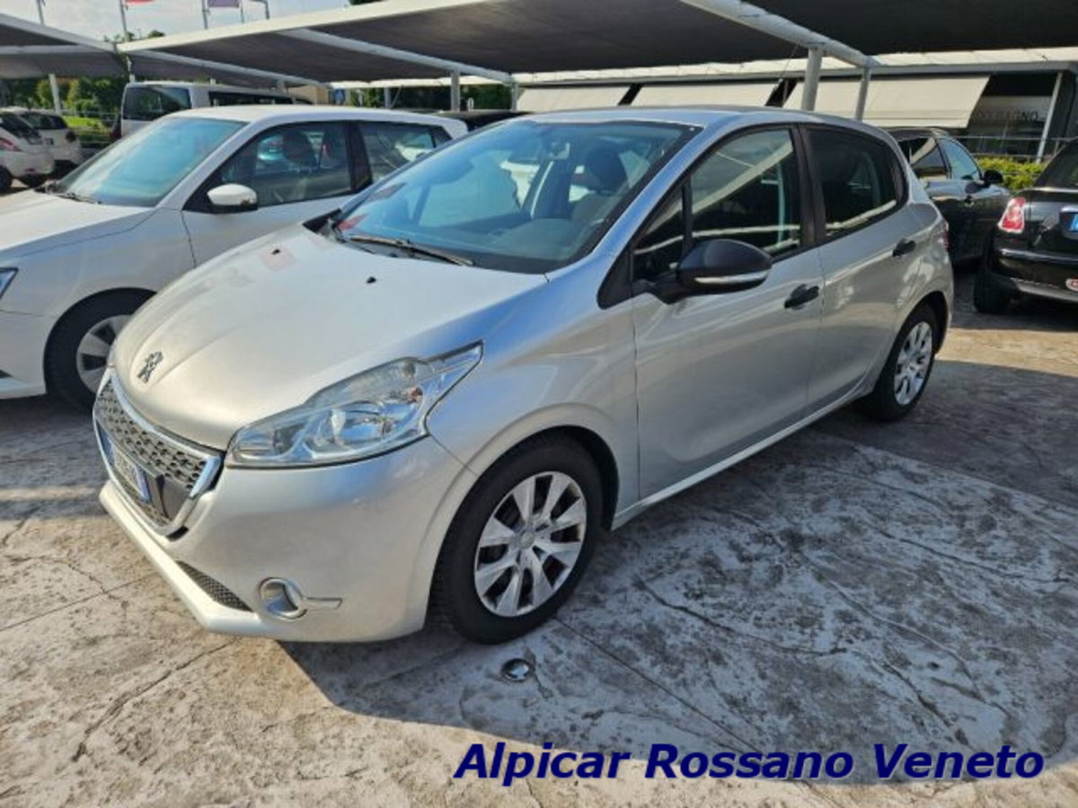 Peugeot 208 HDi 68 CV 5 porte Allure