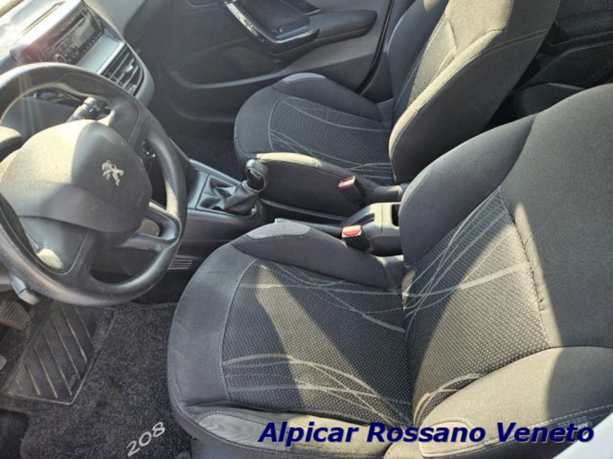 Peugeot 208 HDi 68 CV 5 porte Allure (3)