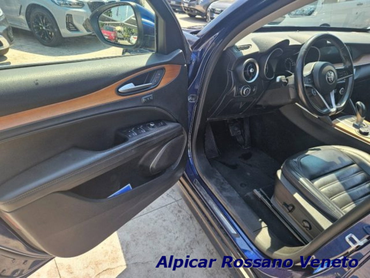 Alfa Romeo Stelvio Stelvio 2.2 Turbodiesel 180 CV AT8 Q4 Super (12)