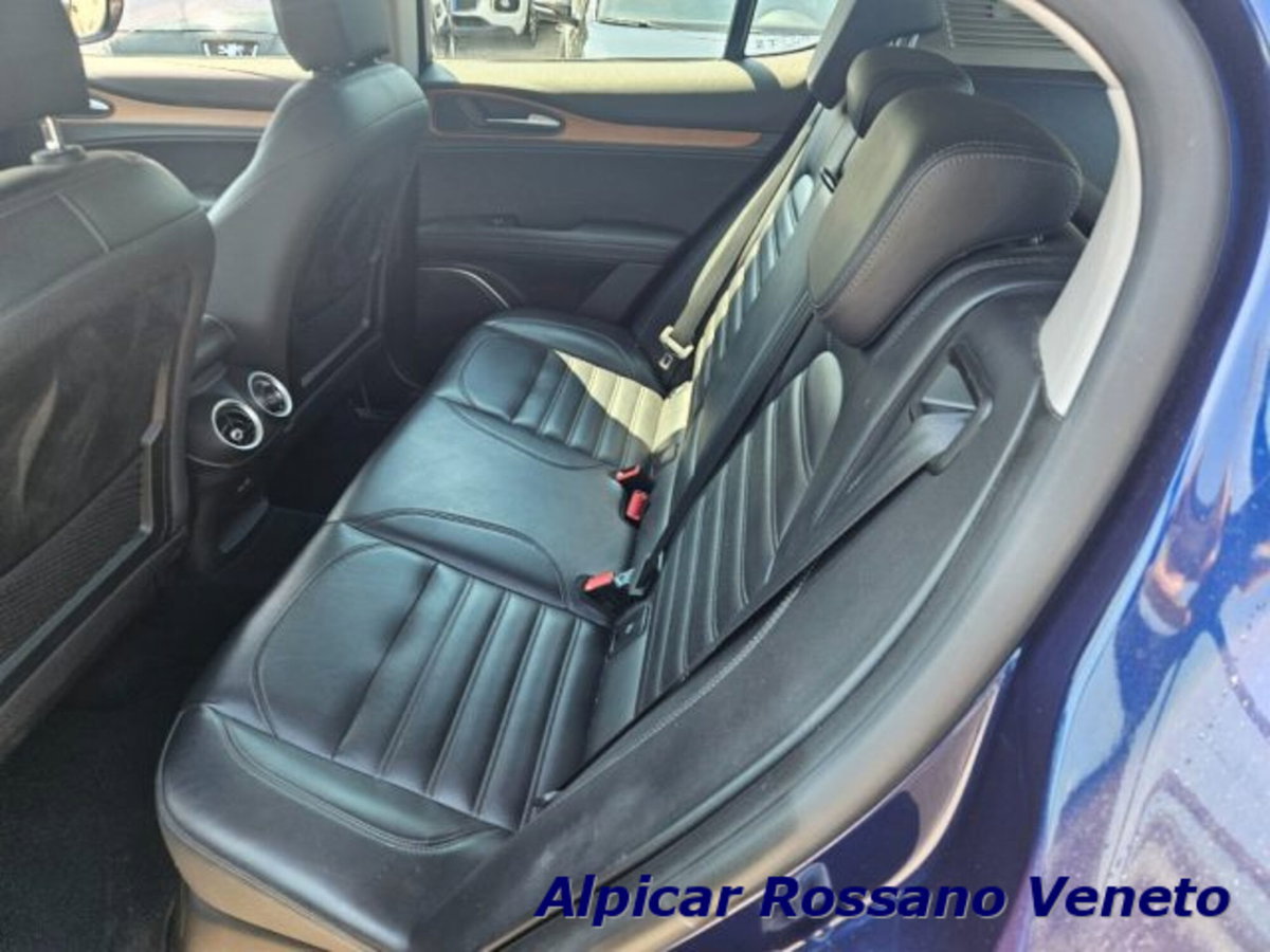 Alfa Romeo Stelvio Stelvio 2.2 Turbodiesel 180 CV AT8 Q4 Super (13)