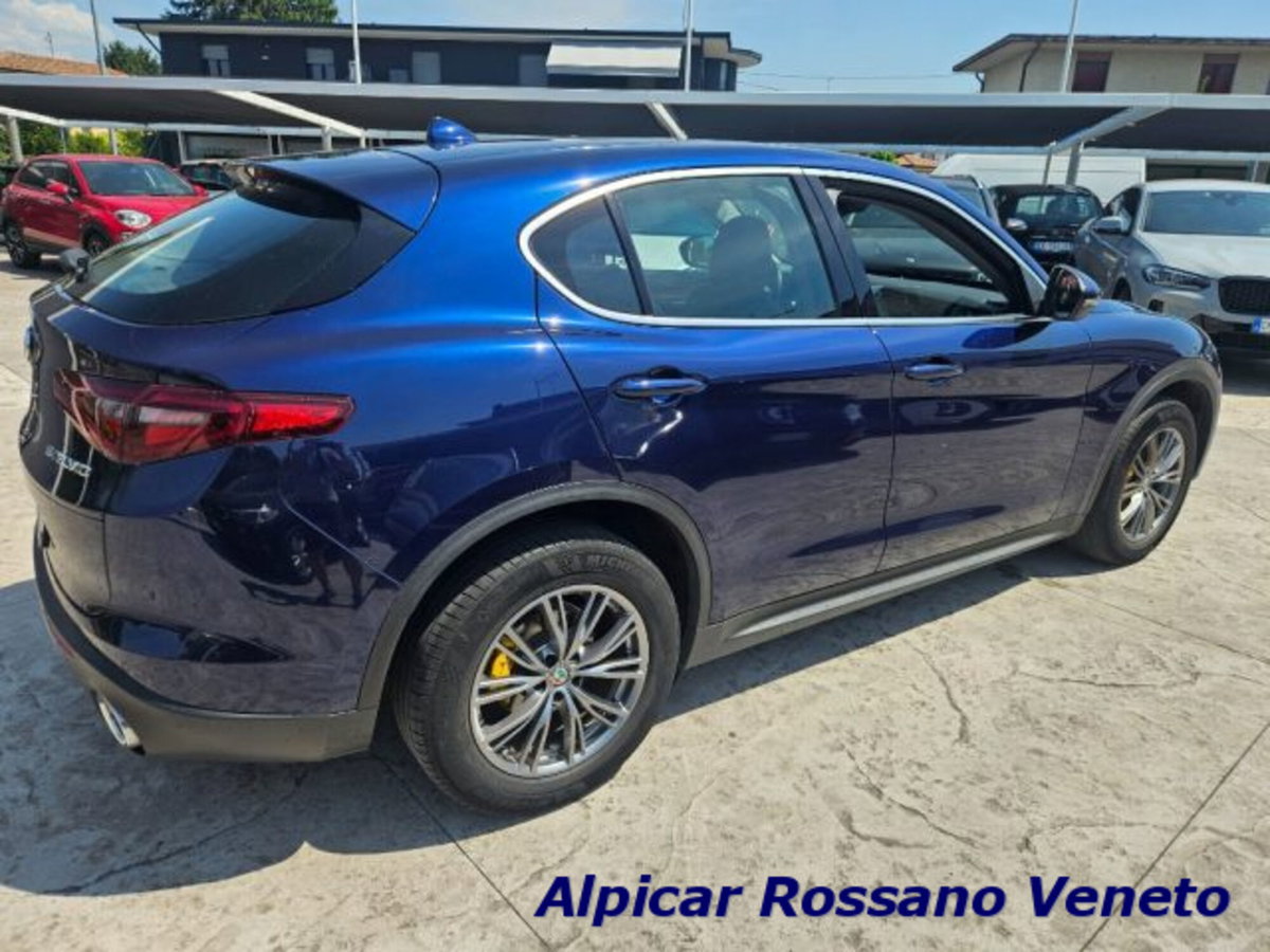 Alfa Romeo Stelvio Stelvio 2.2 Turbodiesel 180 CV AT8 Q4 Super (2)