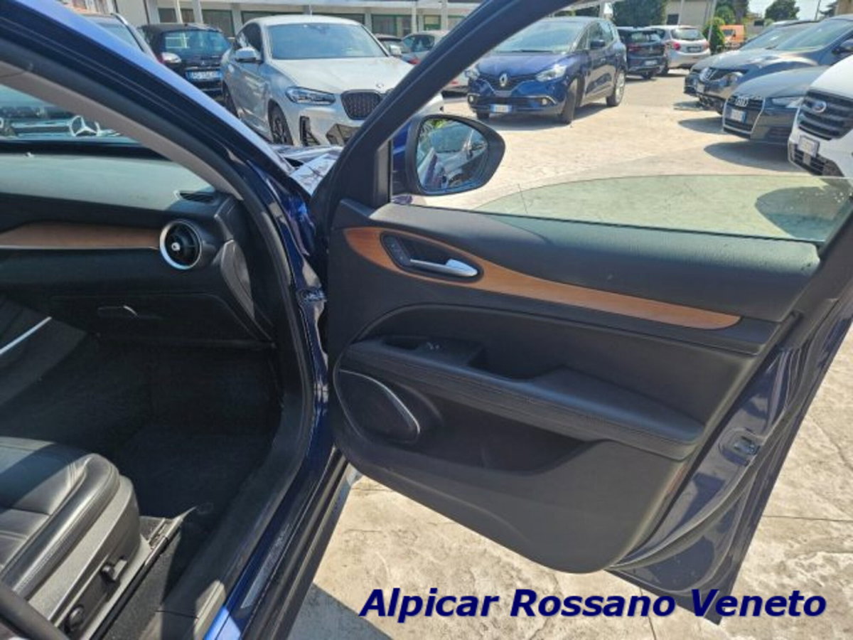 Alfa Romeo Stelvio Stelvio 2.2 Turbodiesel 180 CV AT8 Q4 Super (20)