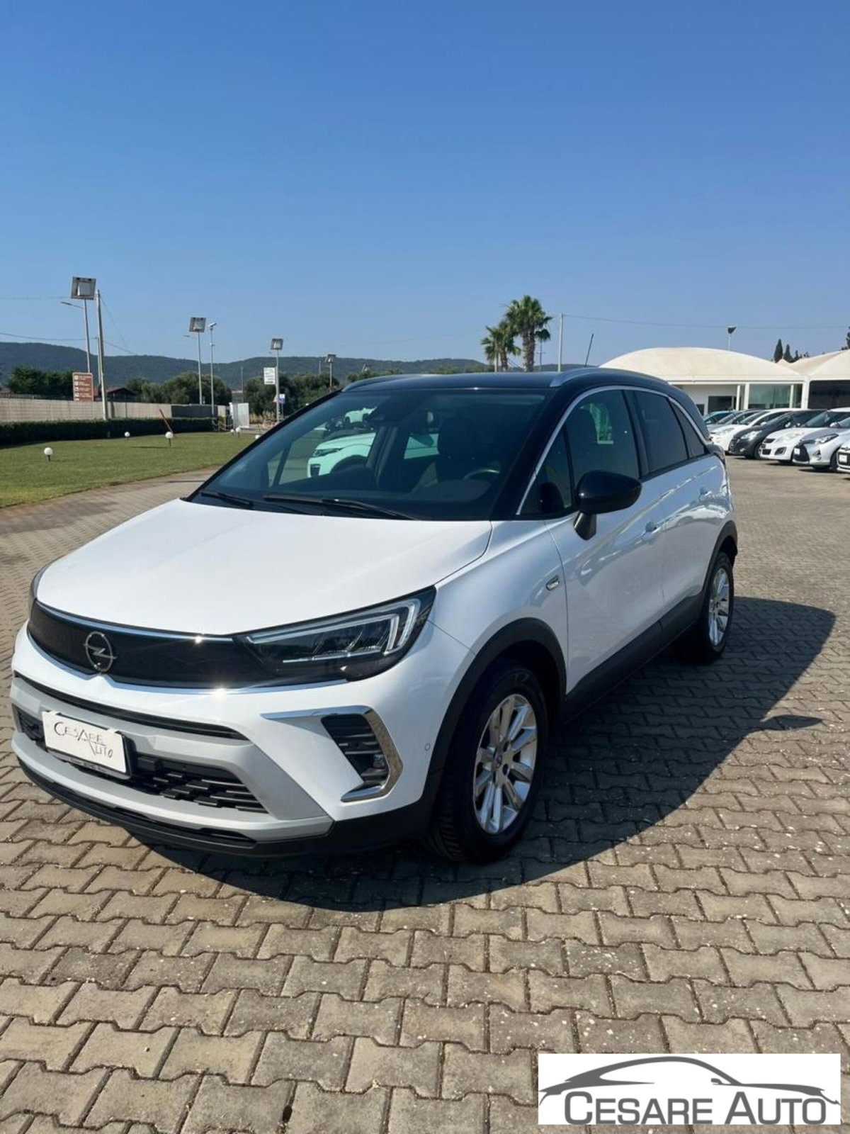 Opel Crossland X 1.5 ECOTEC D 120 CV Start&Stop aut. Ultimate (2)