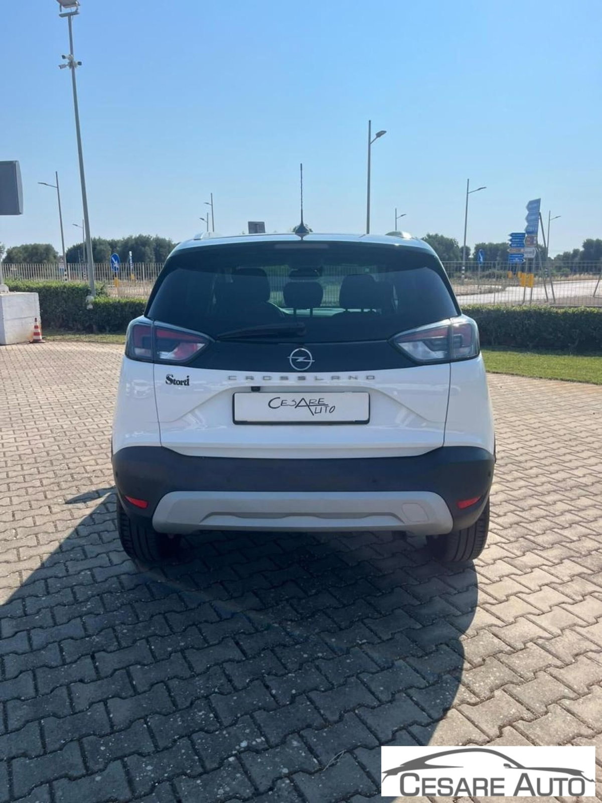 Opel Crossland X 1.5 ECOTEC D 120 CV Start&Stop aut. Ultimate (3)