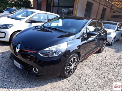 Renault Clio Sporter 1.2 75CV Wave usata