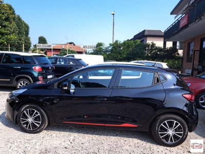 Renault Clio Sporter 1.2 75CV Wave (9)