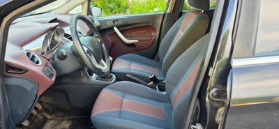 Ford Fiesta 1.4 5 porte Bz.- GPL Titanium (11)