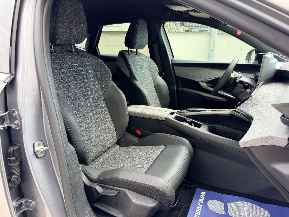 Peugeot 3008 1.2 hybrid Allure Business 145cv e-dcs6 (13)