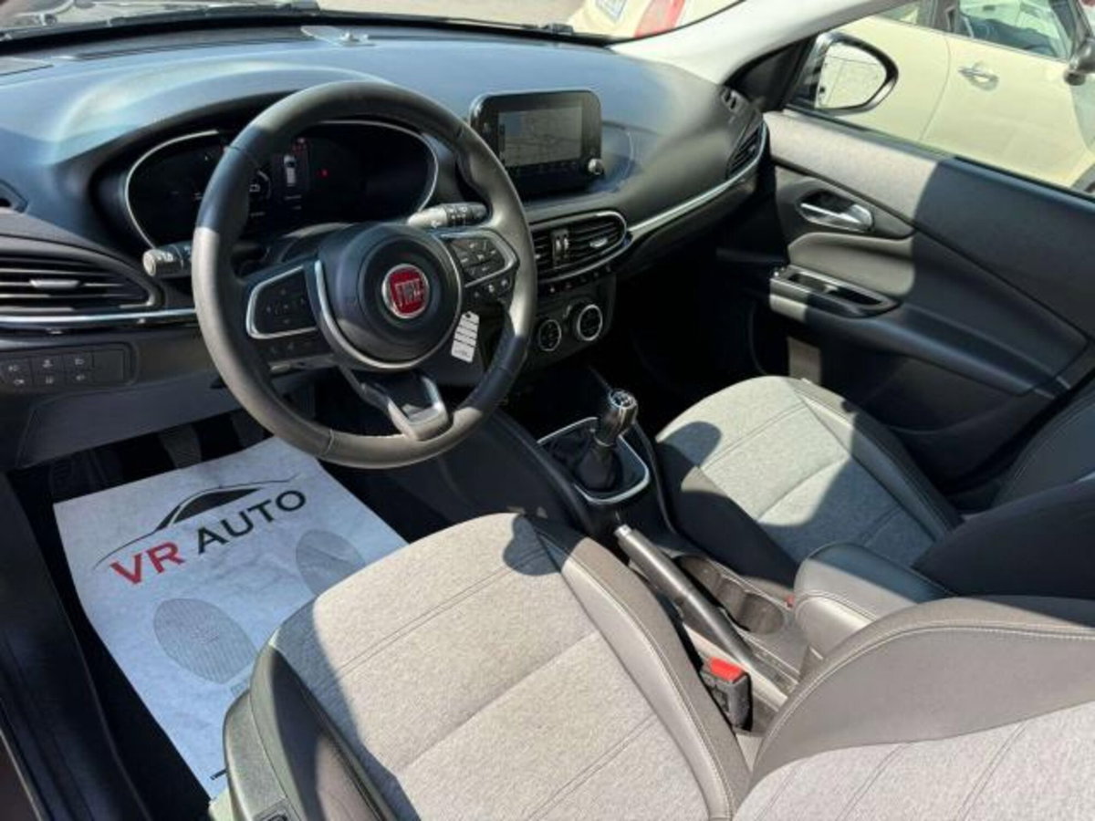 Fiat Tipo Tipo 5p 1.0 t3 Cross 100cv (17)