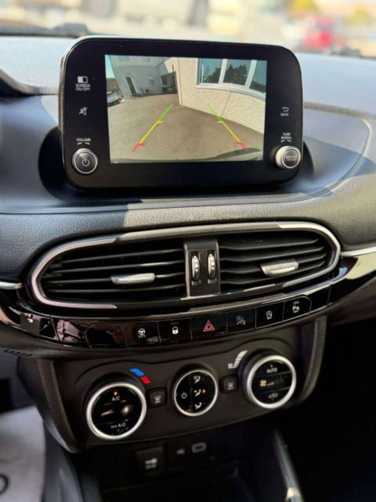 Fiat Tipo Tipo 5p 1.0 t3 Cross 100cv (9)