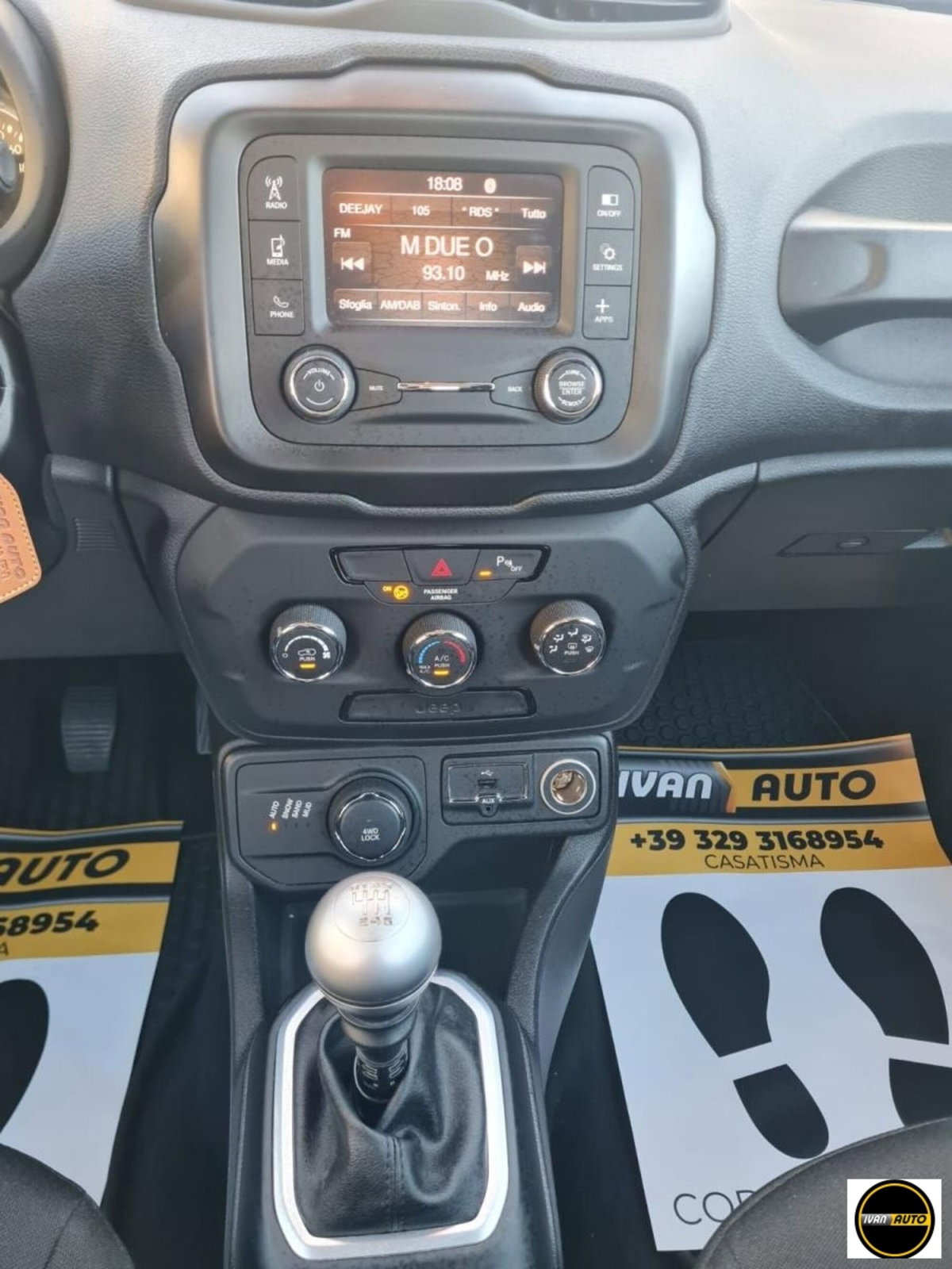 Jeep Renegade 2.0 Mjt 140CV 4WD Active Drive Longitude (11)