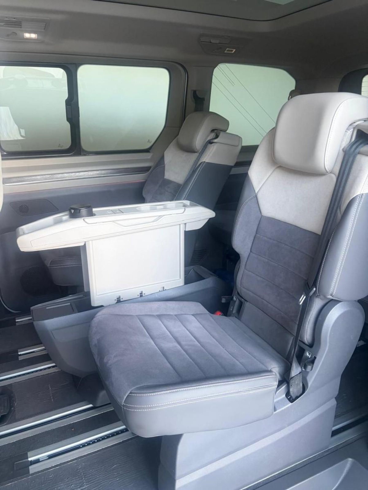 Volkswagen Multivan 2.0 tdi Life 150cv dsg 7p.ti (17)