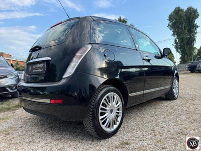 Lancia Ypsilon 1.4 Diva Ecochic GPL (7)
