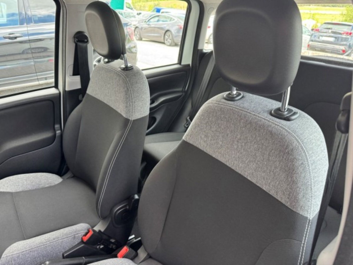 Fiat Panda 1.0 firefly hybrid Pop s&s 70cv (18)