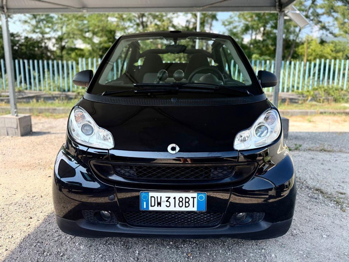 smart Fortwo 1000 52 kW MHD coupé passion (2)