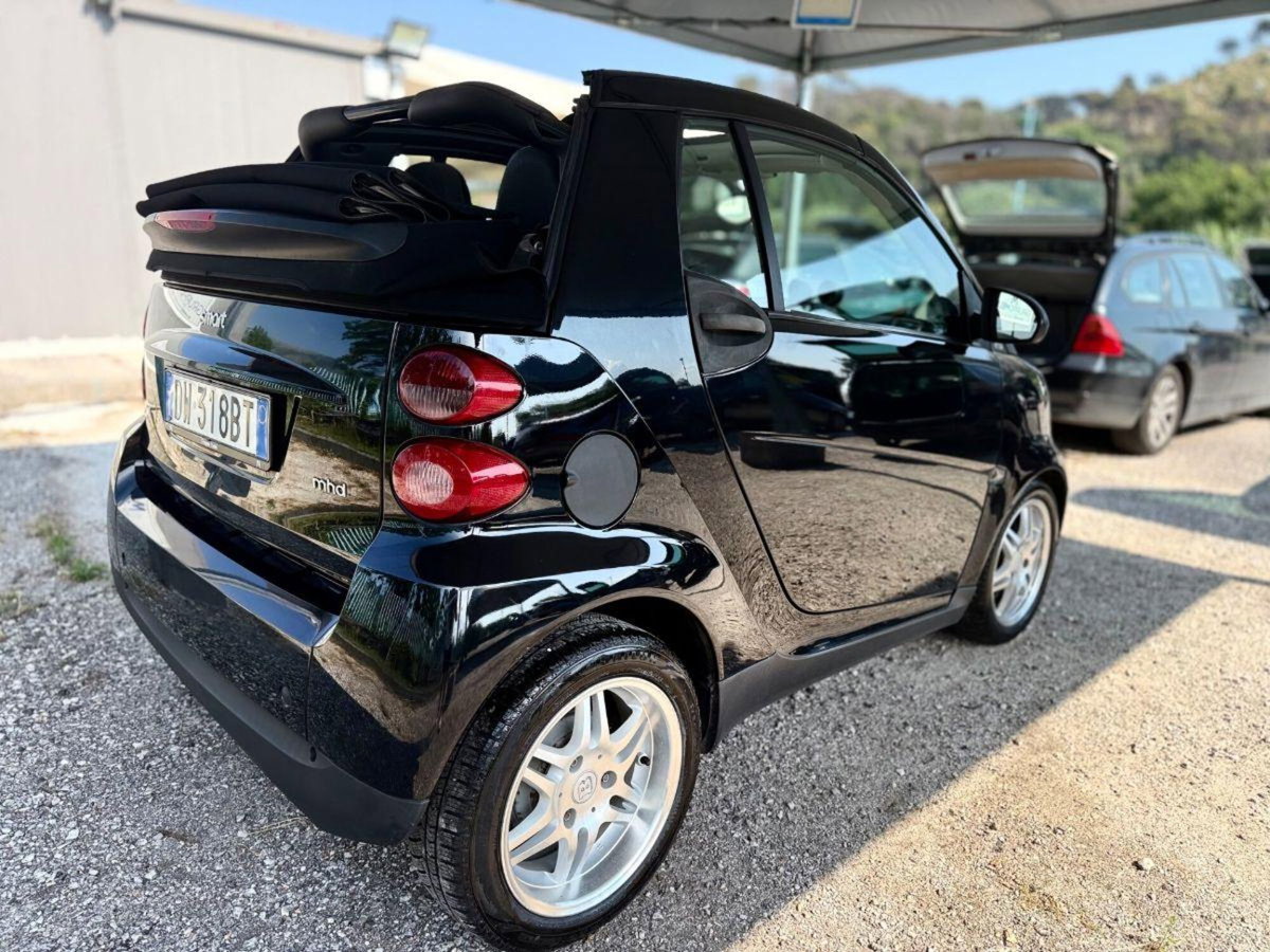 smart Fortwo 1000 52 kW MHD coupé passion (6)