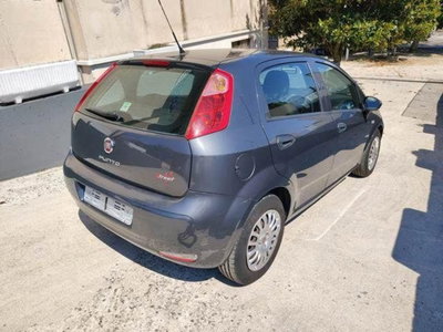 Fiat Punto 1.3 MJT II S&S 85 CV 5 porte ECO Street (2)