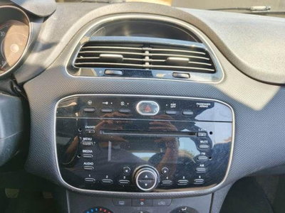 Fiat Punto 1.3 MJT II S&S 85 CV 5 porte ECO Street (6)