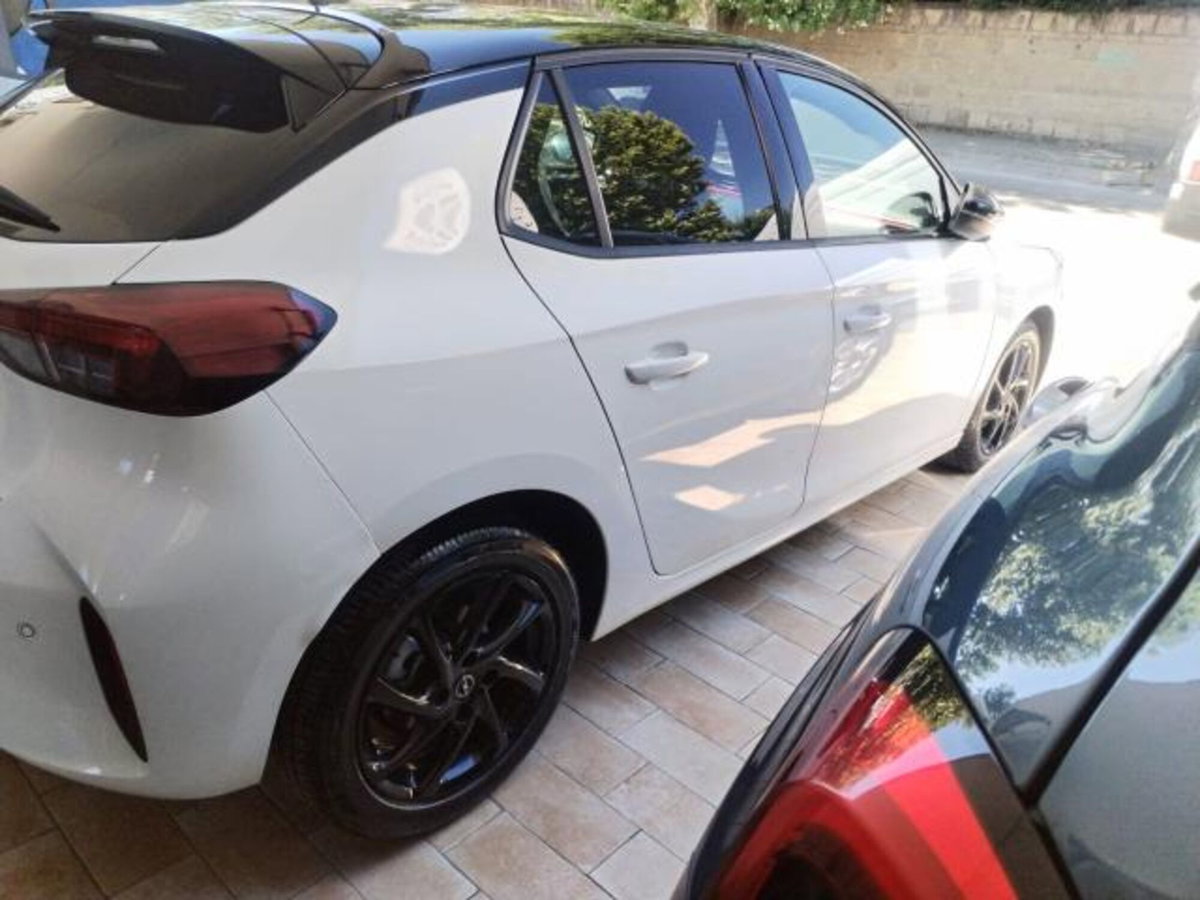 Opel Corsa 1.2 100 CV GS Line (5)