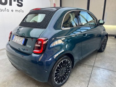 Fiat 500e 42 kWh La Prima (7)