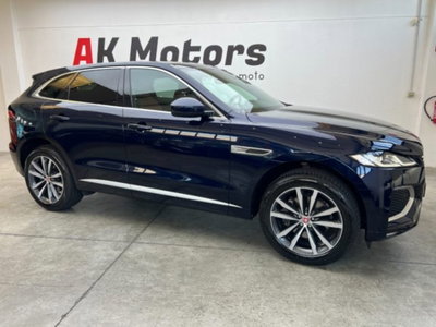 Jaguar F-Pace 2.0 250 CV AWD aut. R-Dynamic SE (8)