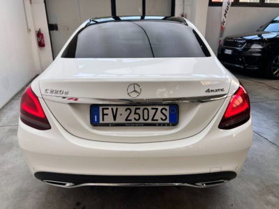 Mercedes-Benz Classe C 220 d 4Matic Auto Premium (19)