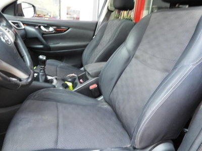 Nissan Qashqai 1.5 dCi Tekna (11)