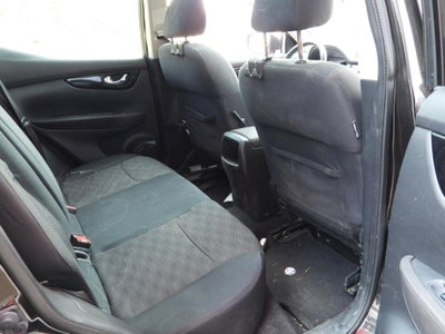 Nissan Qashqai 1.5 dCi Tekna (14)